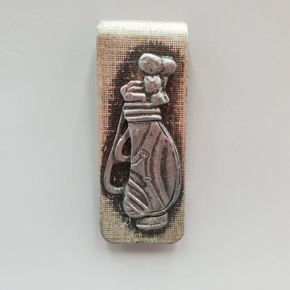 Figural 3D Golf Bag Money Clip Metal Hole in One Award Vintage Metzke